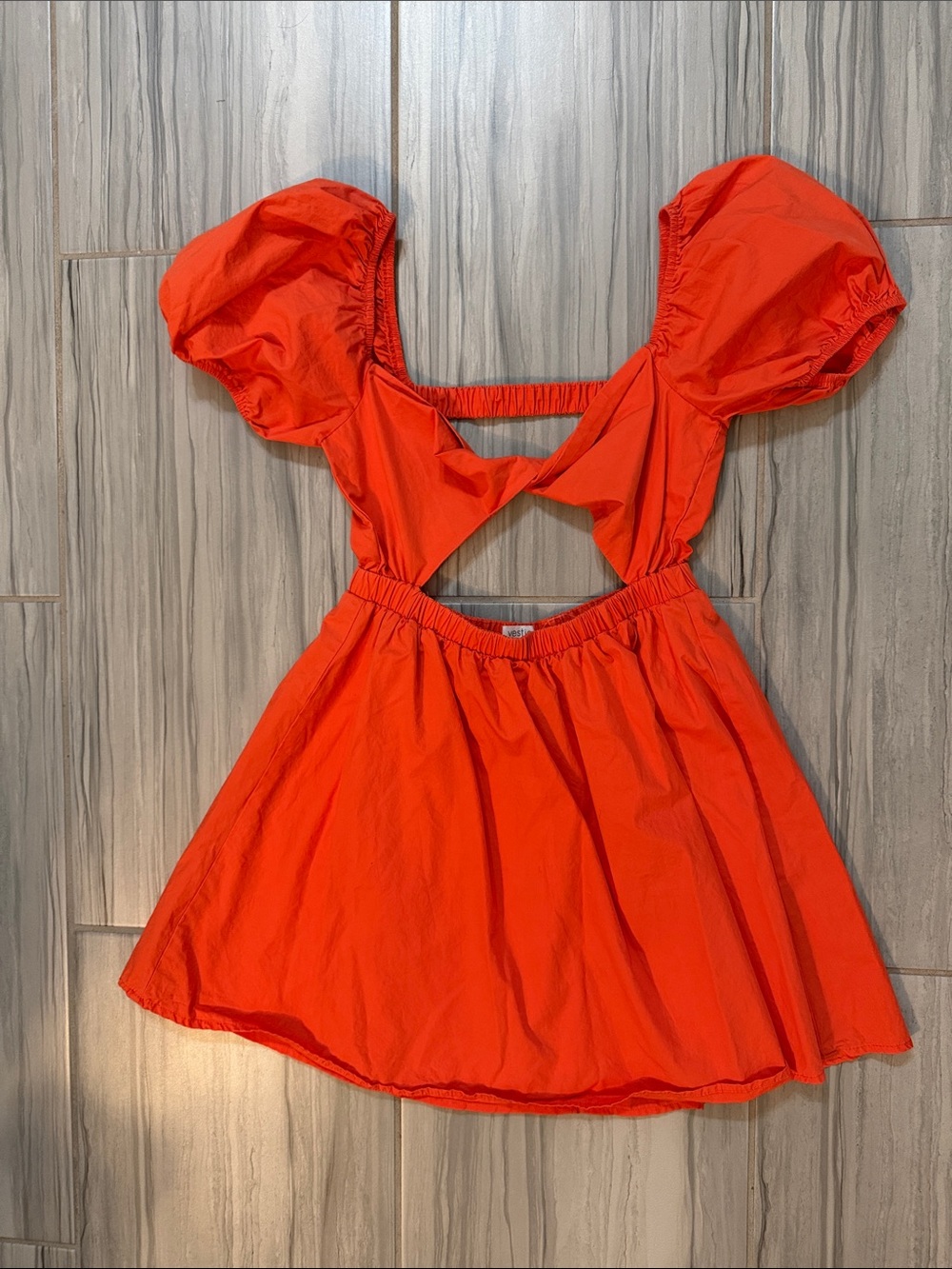 orange backless mini dress vestique | Dresses | Vestique Vibrant Puff Sleeve Size:XL 14